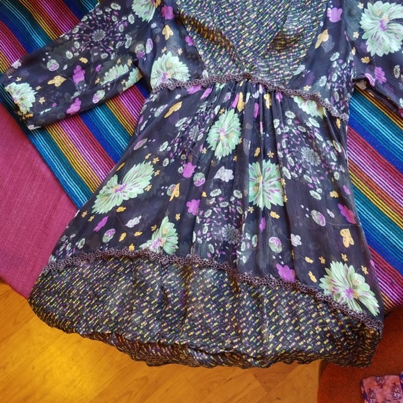 Floral sheer tunic - Picture 4 of 8